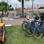 Mobil Confort Avec Terrasse - 4 Pers. - Api-1-52-1690 *
